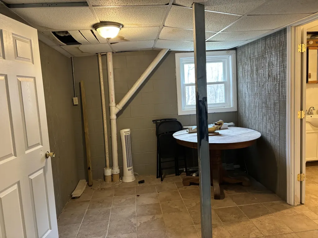 5930 Ky-11 Manchester KY 40962
