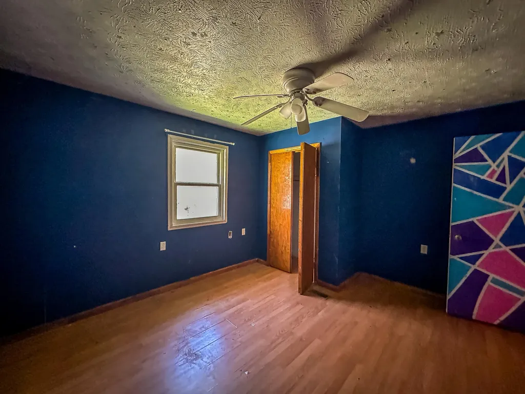 5930 Ky-11 Manchester KY 40962