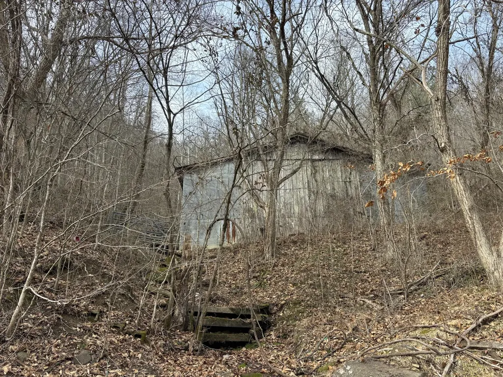 5930 Ky-11 Manchester KY 40962