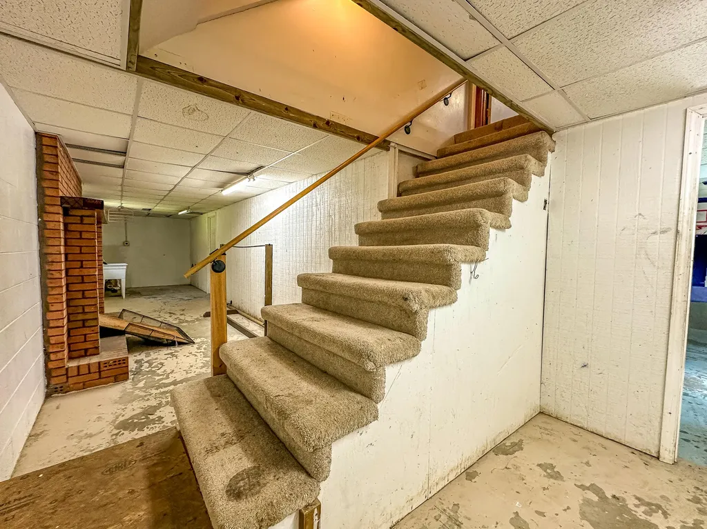5930 Ky-11 Manchester KY 40962