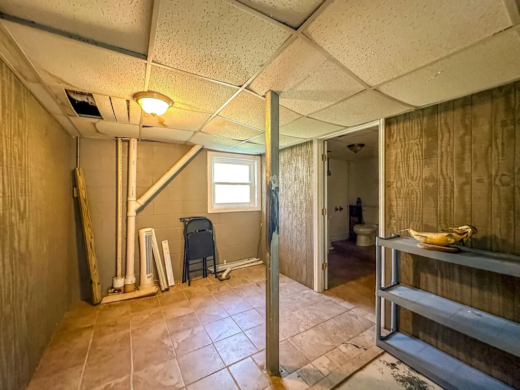 5930 Ky-11 Manchester KY 40962