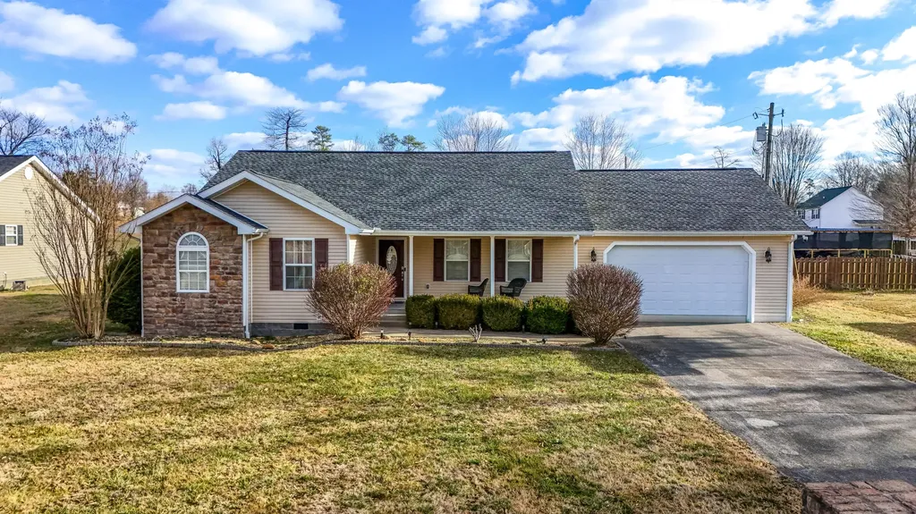 54 Talon Trail London KY 40744