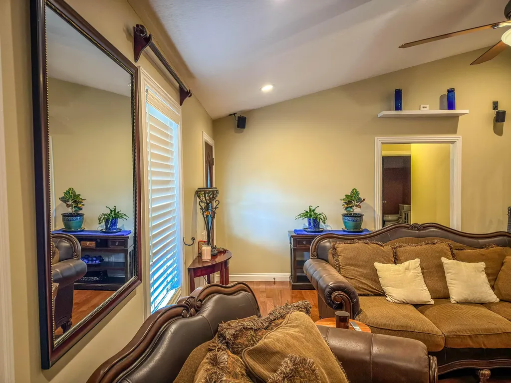 54 Talon Trail London KY 40744