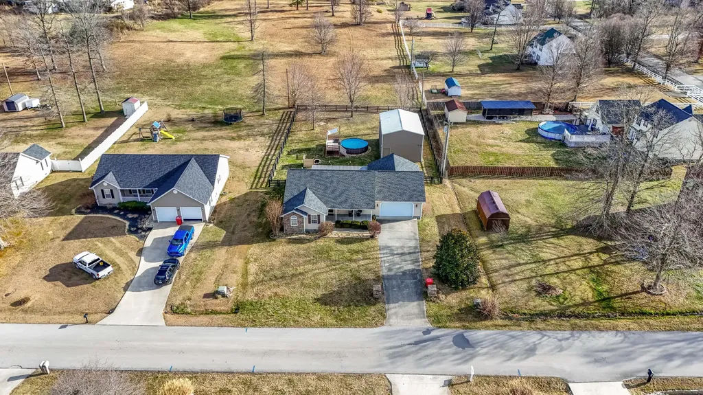 54 Talon Trail London KY 40744