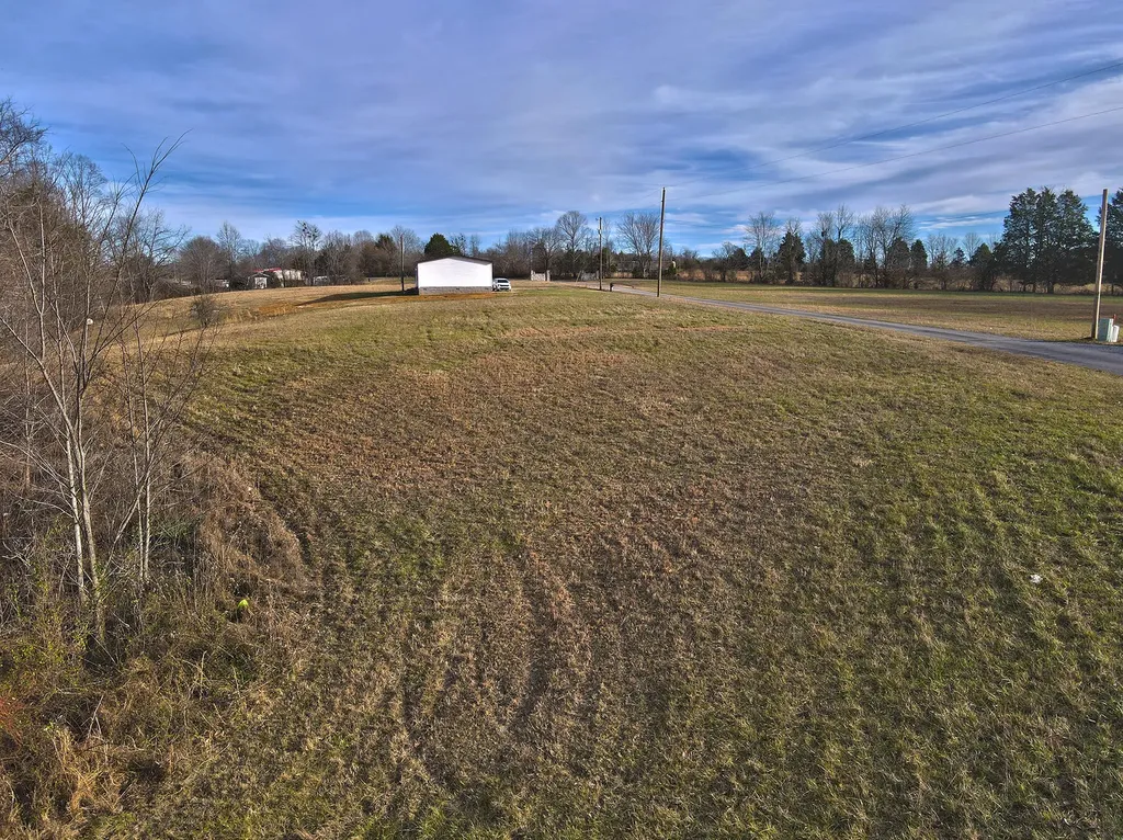 36 Dockery Road Russell Springs KY 42642