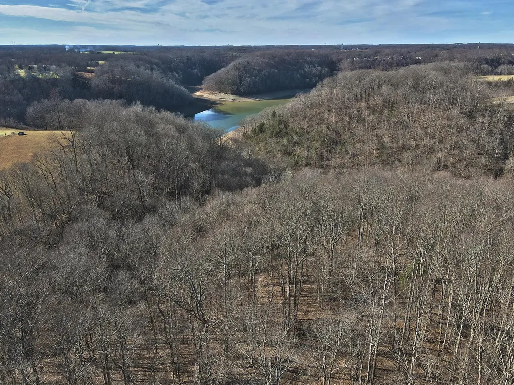 12 Dockery Road Russell Springs KY 42642