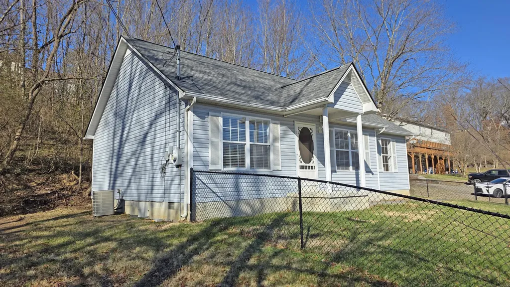 109 Pine Street London KY 40741