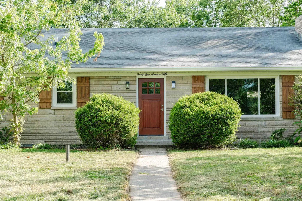 2450 Vince Road Nicholasville KY 40356