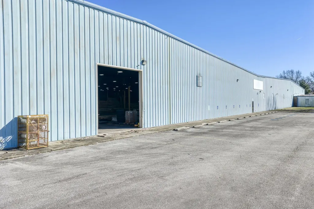 1200 Columbia Avenue Monticello KY 42633