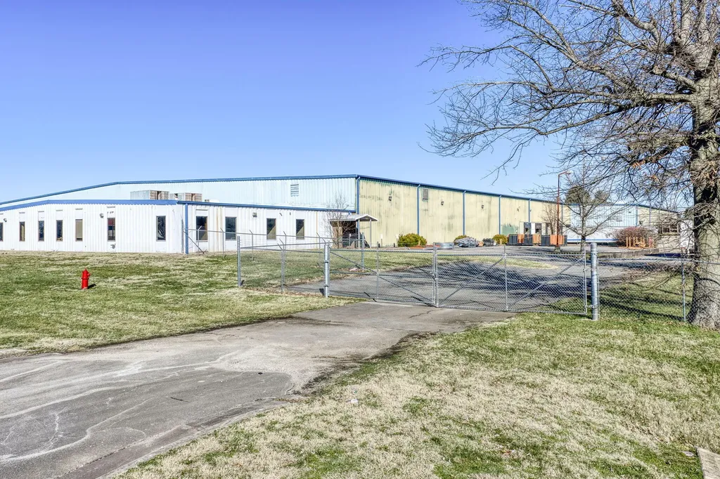 1200 Columbia Avenue Monticello KY 42633