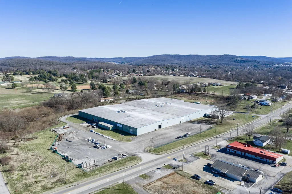 1200 Columbia Avenue Monticello KY 42633