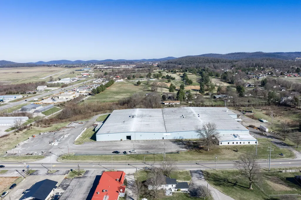 1200 Columbia Avenue Monticello KY 42633