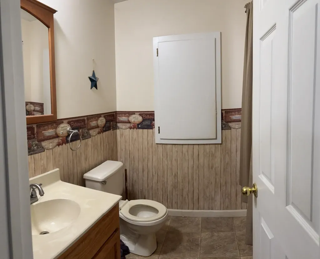 5085 Ky-40 West Staffordsville KY 41256