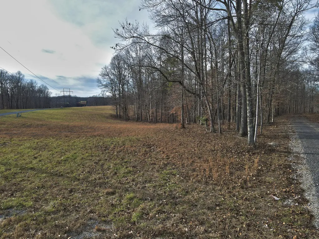 29 Piper Road Russell Springs KY 42642