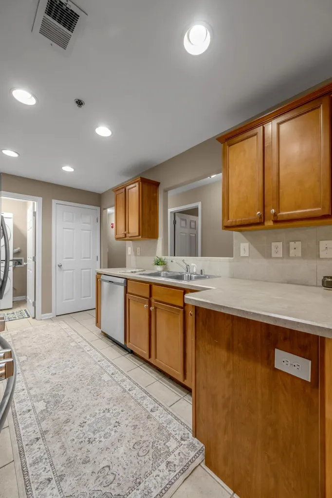 857 Malabu Drive Lexington KY 40502