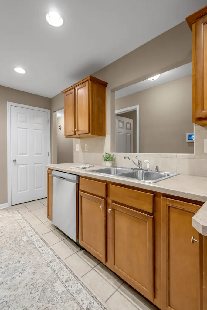 857 Malabu Drive Lexington KY 40502