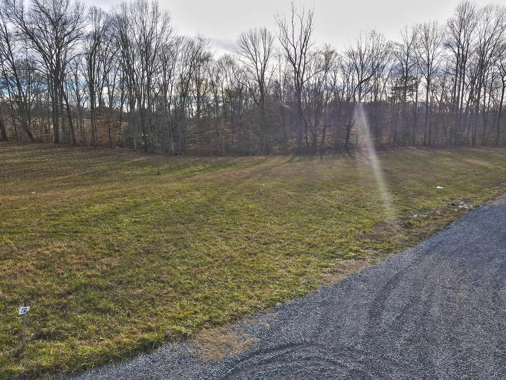 20 Dockery Road Russell Springs KY 42642