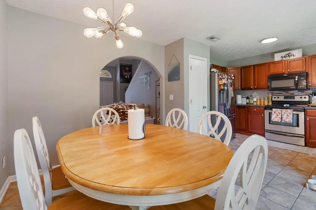 111 Baybrook Circle Nicholasville KY 40356