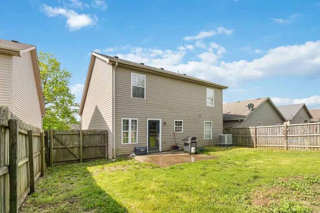 111 Baybrook Circle Nicholasville KY 40356