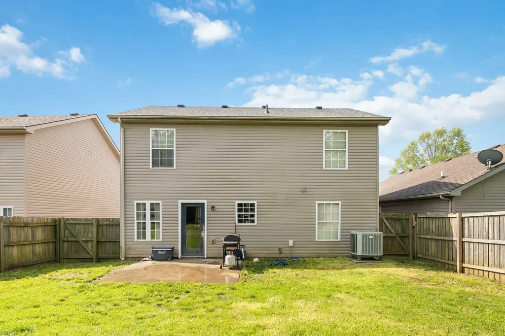 111 Baybrook Circle Nicholasville KY 40356