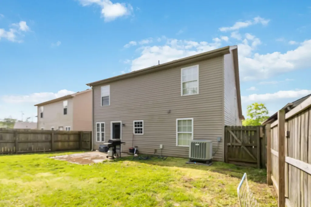 111 Baybrook Circle Nicholasville KY 40356