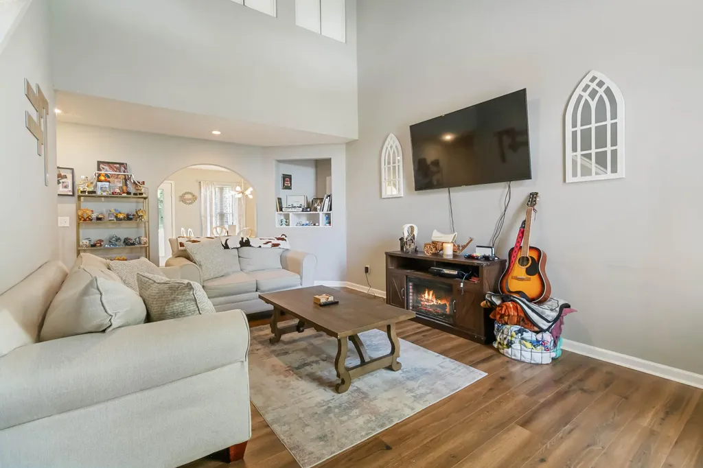 111 Baybrook Circle Nicholasville KY 40356