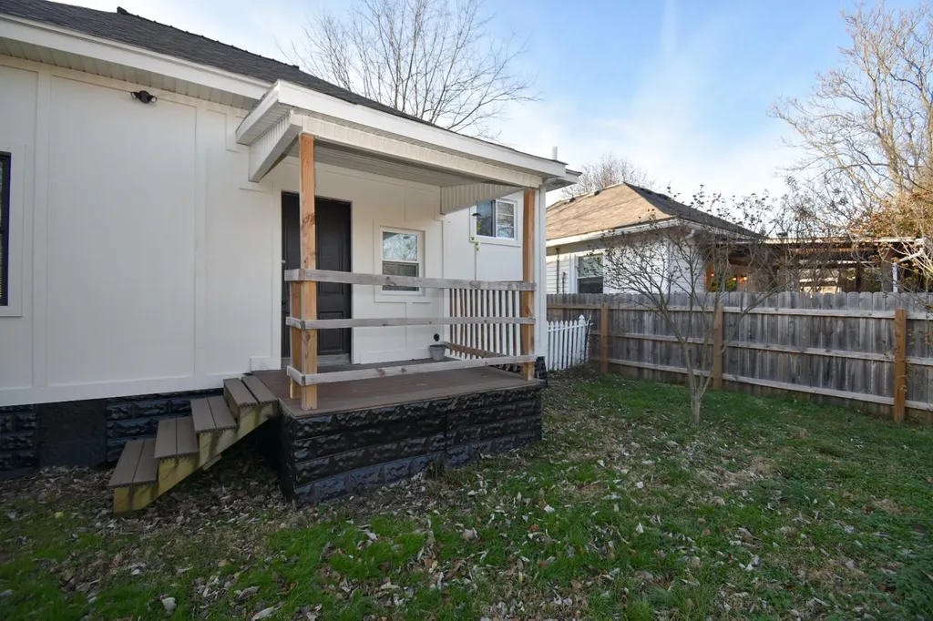 404 Locust Street Danville KY 40422
