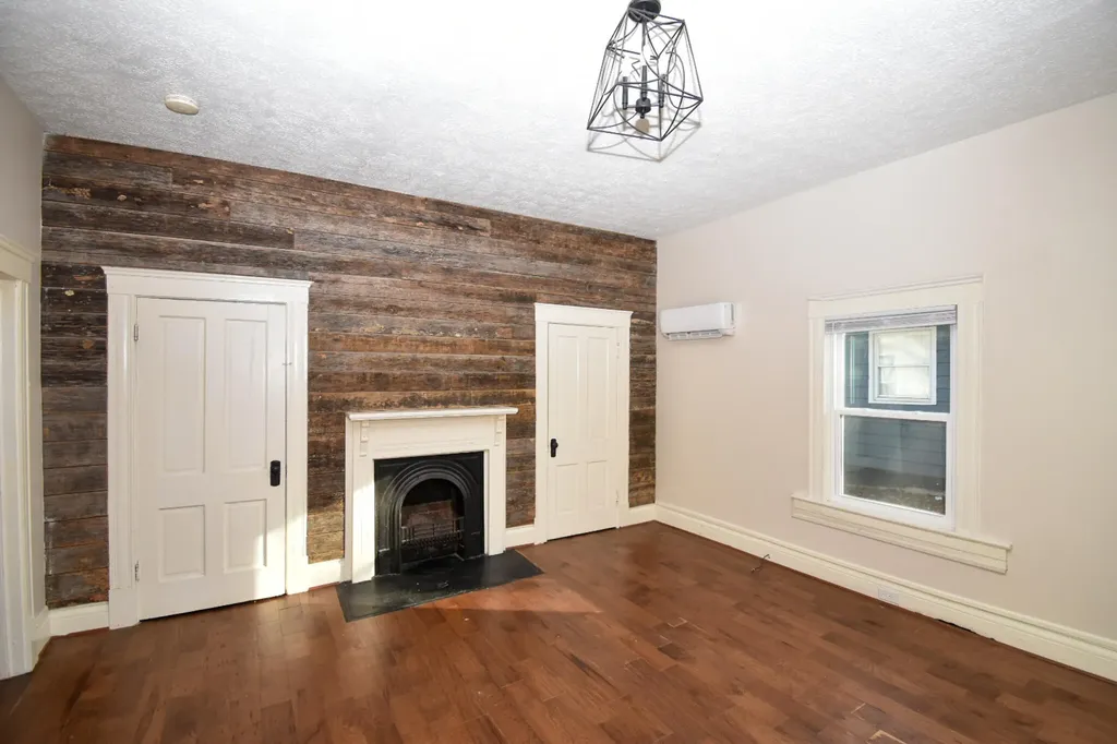 404 Locust Street Danville KY 40422
