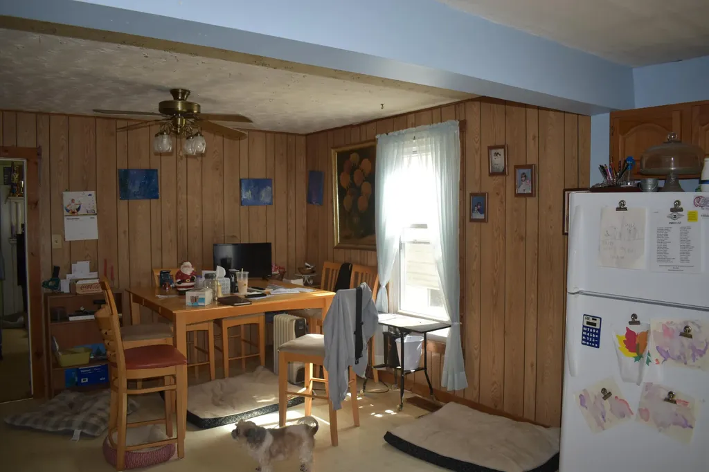 253 Parrish Avenue Paris KY 40361