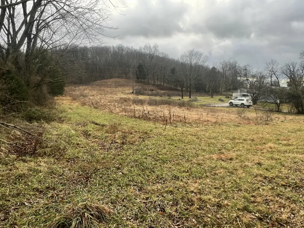 2165 State Highway 3246 Crab Orchard KY 40419