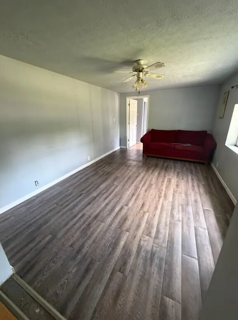 2165 State Highway 3246 Crab Orchard KY 40419