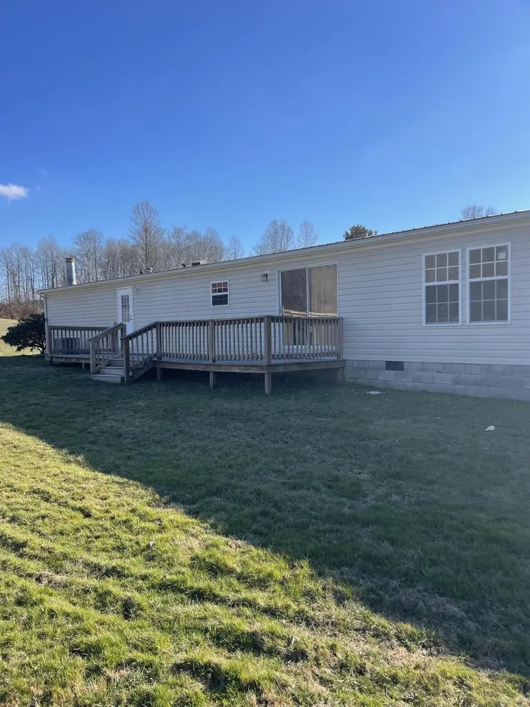 6854 E Laurel Road London KY 40741