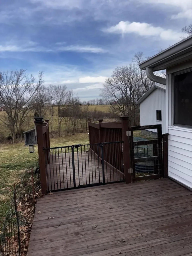 205 W 1st Street Perryville KY 40468