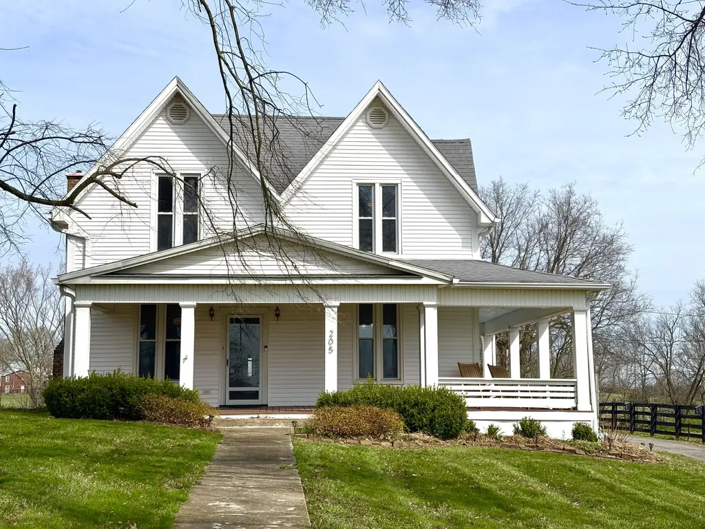 205 W 1st Street Perryville KY 40468