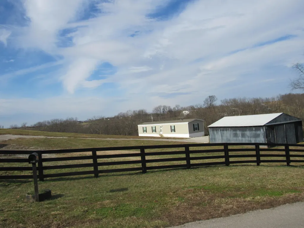 4305 Old Boonesboro Road Winchester KY 40391