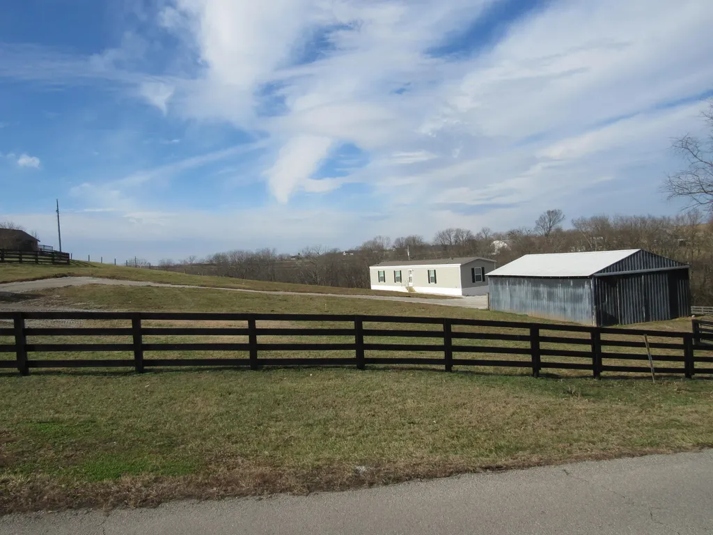 4305 Old Boonesboro Road Winchester KY 40391
