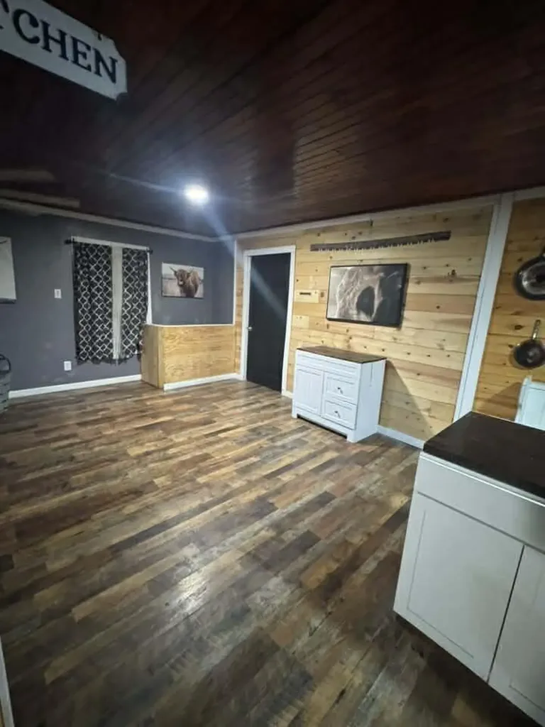 524 4th Street Flatwoods KY 41139