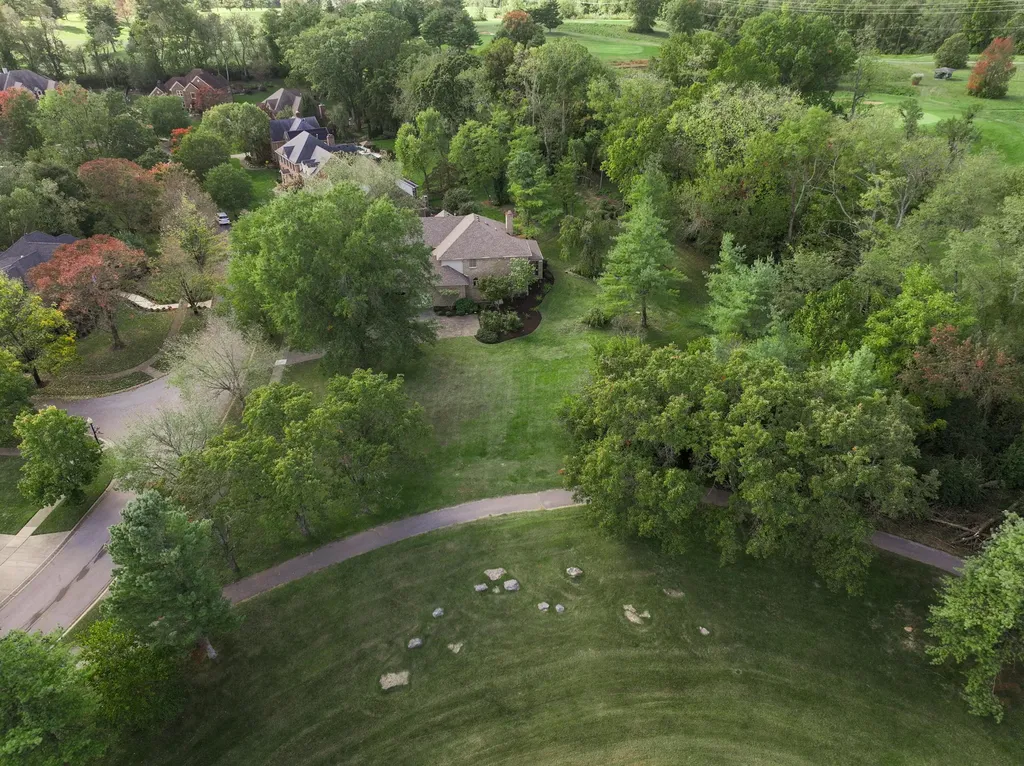 563 Gingermill Lane Lexington KY 40509