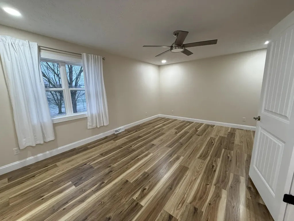 18 Ash Drive Nancy KY 42544