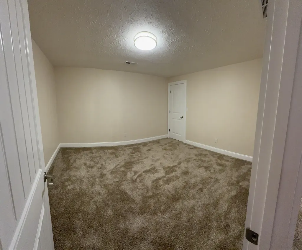 18 Ash Drive Nancy KY 42544