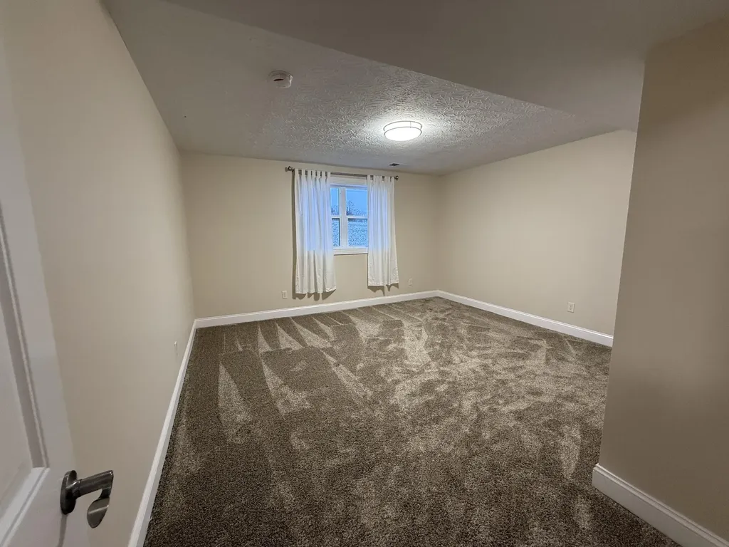 18 Ash Drive Nancy KY 42544