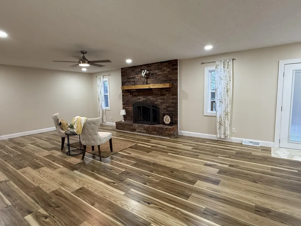 18 Ash Drive Nancy KY 42544