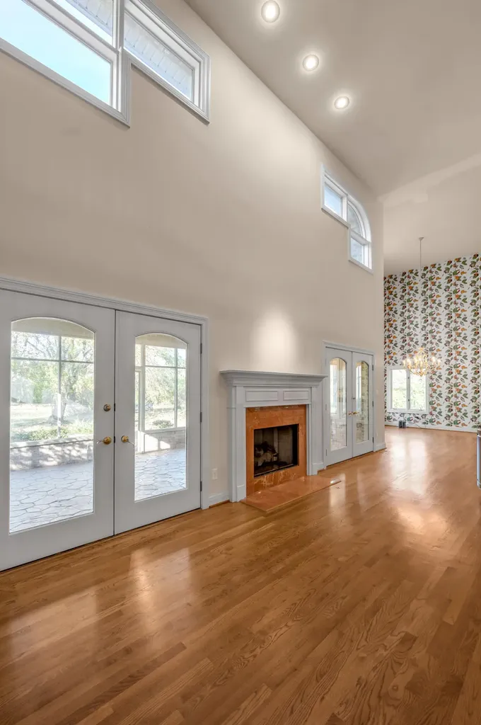 559 Gingermill Lane Lexington KY 40509