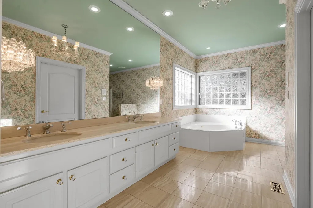 559 Gingermill Lane Lexington KY 40509