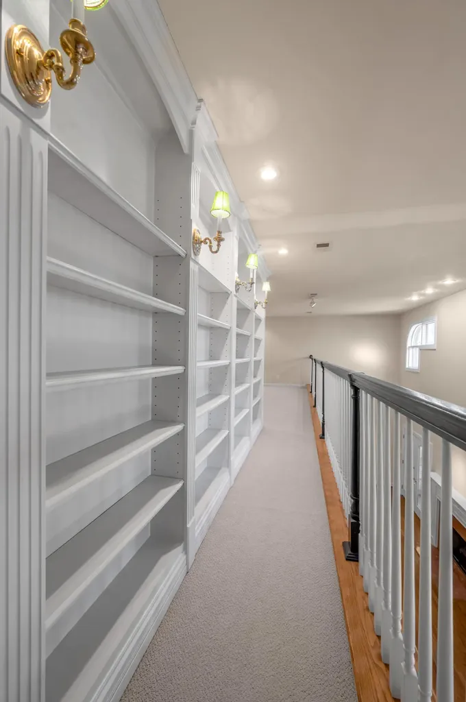 559 Gingermill Lane Lexington KY 40509
