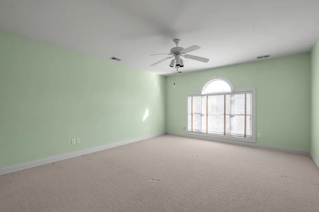 559 Gingermill Lane Lexington KY 40509