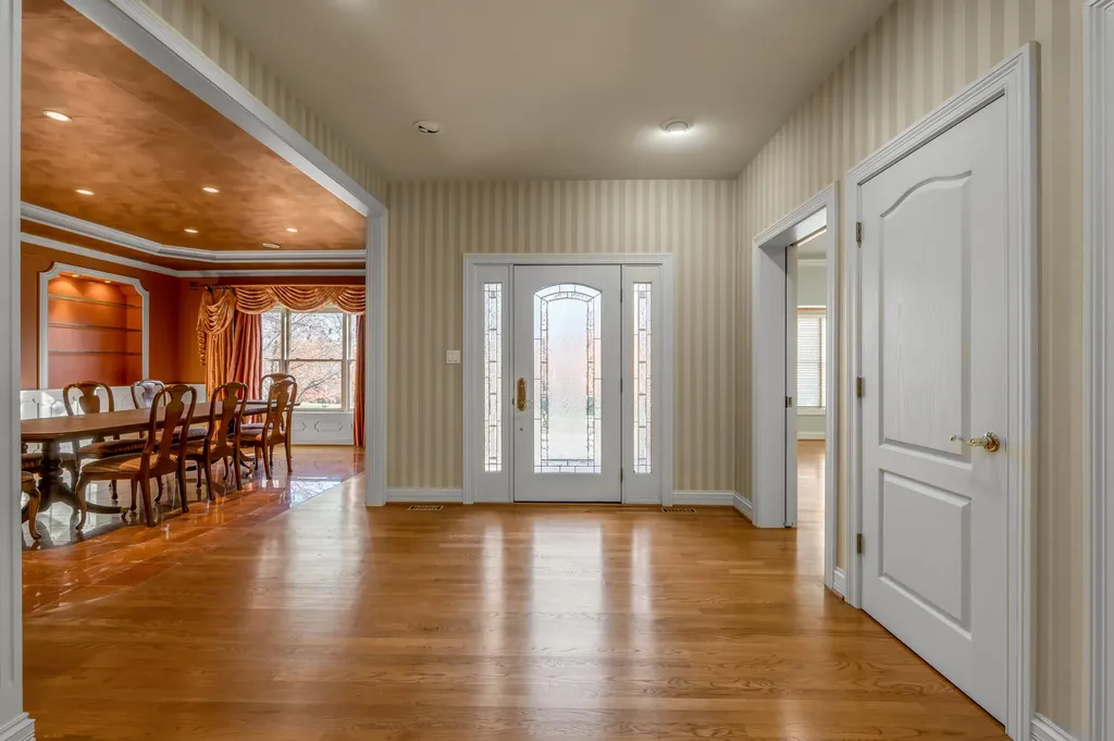 559 Gingermill Lane Lexington KY 40509