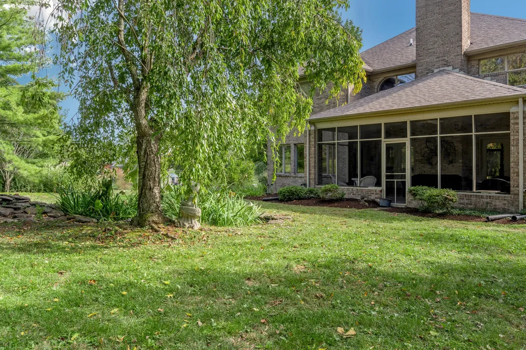 559 Gingermill Lane Lexington KY 40509
