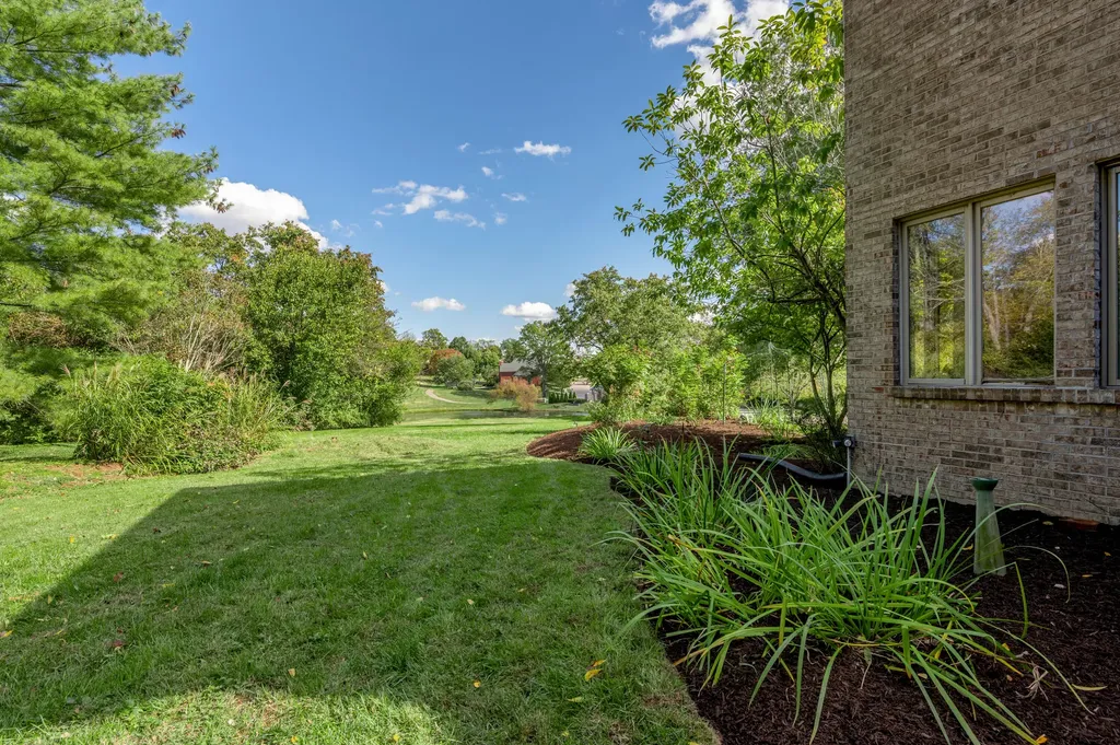 559 Gingermill Lane Lexington KY 40509