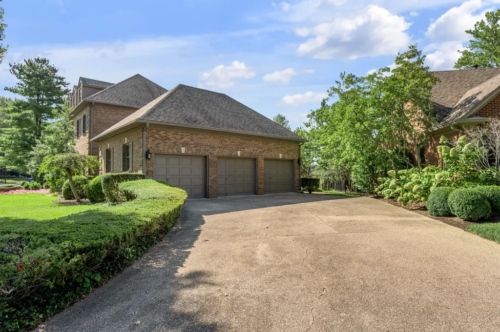 870 Mcmeekin Place Lexington KY 40502